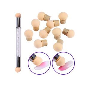 pincel-para-efeito-degrade-em-esmalte-forellas